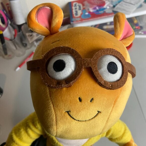 Arthur the Aardvark Daytime Plush Doll Stuffed Kids Toy PBS Stuffed Animal - Picture 2 of 5